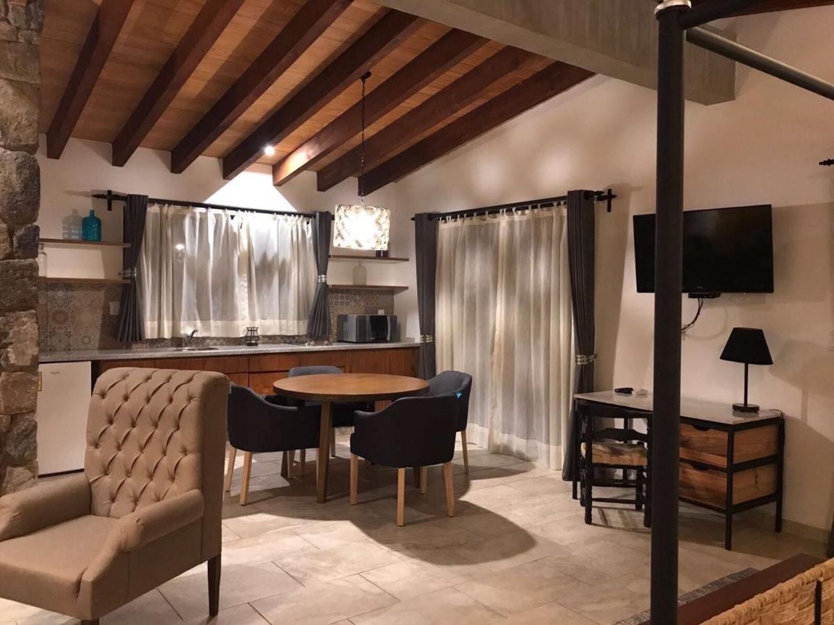 Hotel Amate Del Rio مالينالكو المظهر الخارجي الصورة