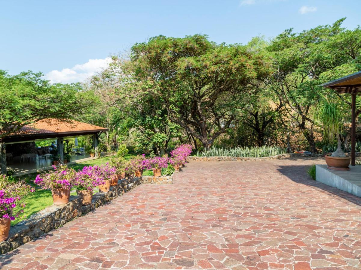 Hotel Amate Del Rio مالينالكو المظهر الخارجي الصورة
