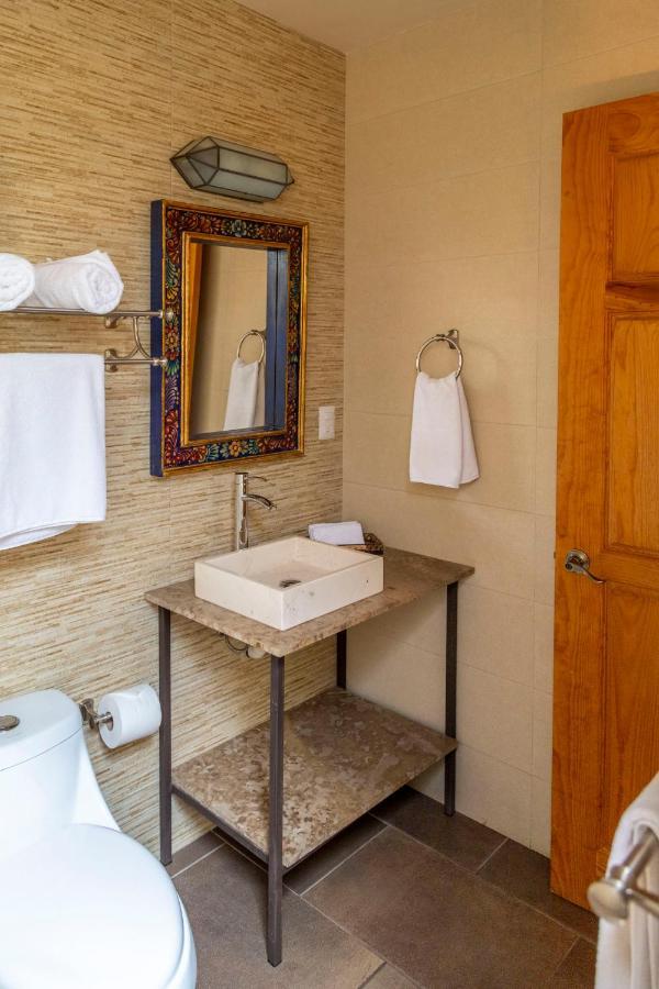 Hotel Amate Del Rio مالينالكو المظهر الخارجي الصورة