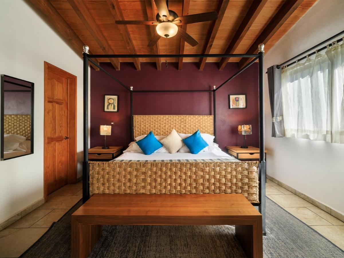 Hotel Amate Del Rio مالينالكو المظهر الخارجي الصورة